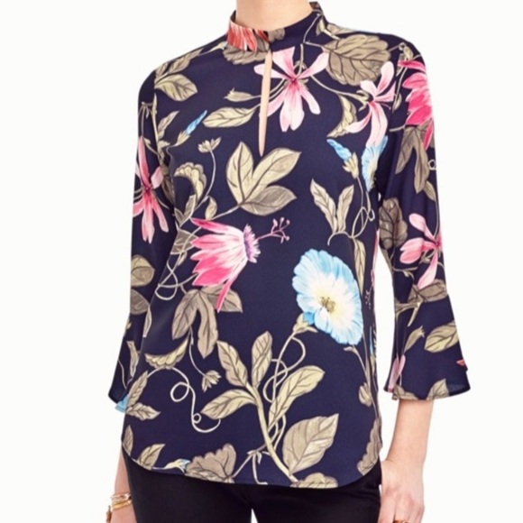 Ann Taylor Navy Floral Flutter Sleeve Open Mandarin Collar Pull-Over Blouse sz M - Picture 1 of 13